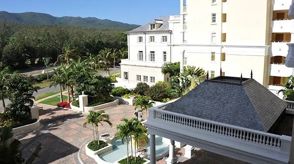 The Palmyra A Solis & 5*